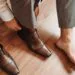 10 Looks Incríveis com Sapato Social Masculino: Confira as Combinações Mais Estilosas