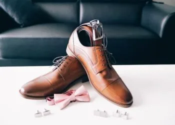 Sapato social masculino para casamento: 7 dicas para arrasar no visual