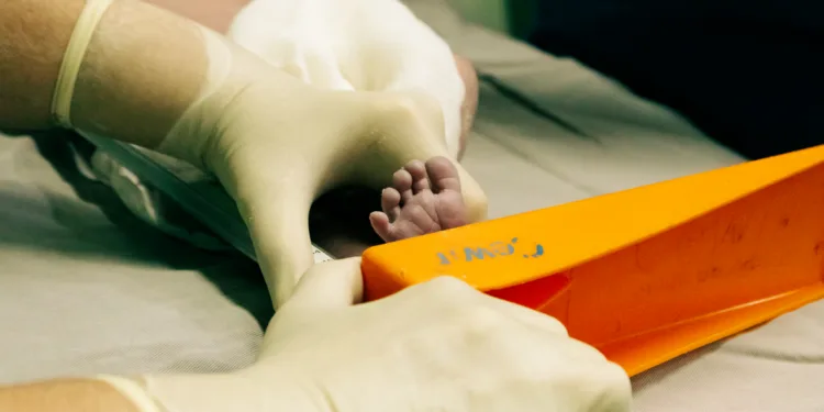 Como converter 23 cm para o tamanho do calçado infantil”