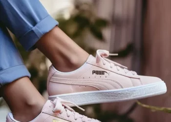 pise com estilo tenis unicos que viram cabecas