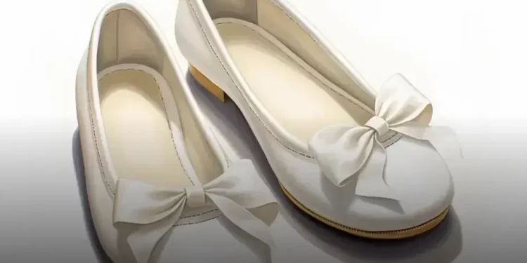 sapatilha feminina preta bico fino