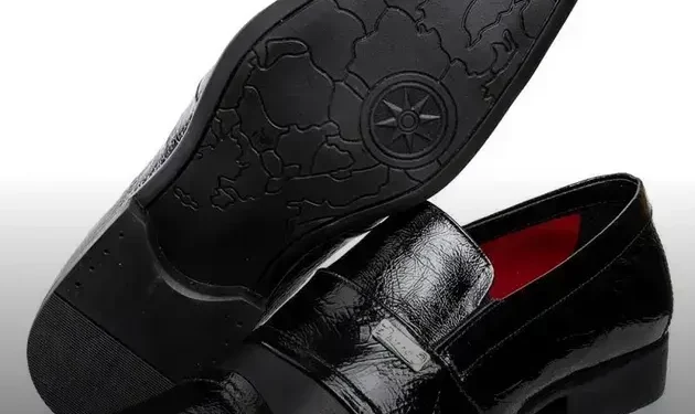 Sapato social masculino clássico