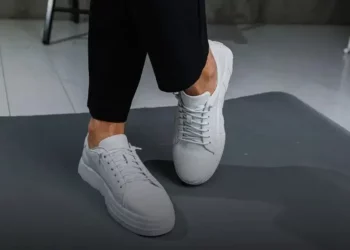 tenis esportivo adidas feminino