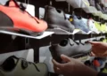 tenis esportivo todo preto