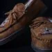 Qual é a diferença entre mocassim e loafer? 5 Fatos Surpreendentes