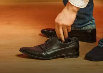 sapato social masculino couro polido confortável