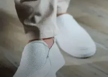 Vai usar mocassim no verão?