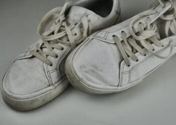 Chulé no tênis te incomodando? Elimine o mau cheiro RAPIDAMENTE!