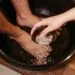 Como tirar chulé do pé com sal: Guia completo e eficaz!