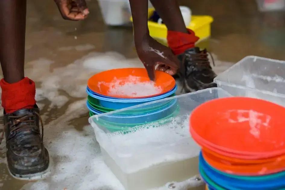 Soluções caseiras para eliminar o cheiro de chulé