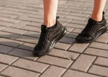 Calçados Branco Feminino: Guia Completo Para Escolher o Seu!