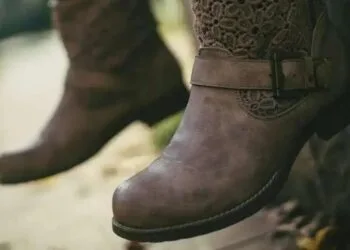Calçados Grandes Femininos: Guia Completo Para Acabar com a Dor de Cabeça
