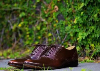 Calçados Masculinos da Moda: Guia Completo Para 2023