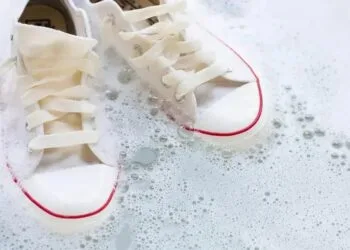 Chega de Chulé! Dicas Infalíveis para Eliminar o Mau Cheiro do Tênis