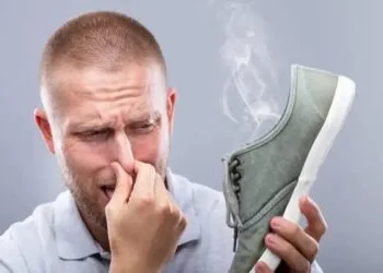 Chega de Chulé! Guia Completo Para Eliminar o Mau Cheiro dos Sapatos