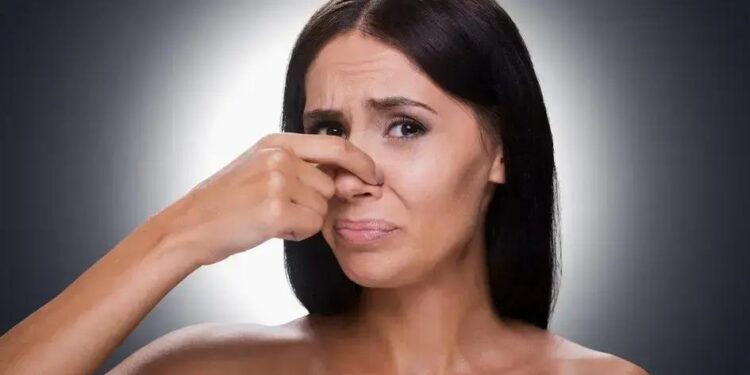 Chega de Chulé! Guia Completo Para Eliminar o Mau Cheiro dos Sapatos