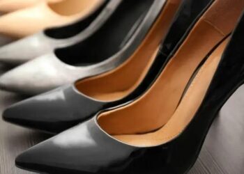 Expositor de Calçados: Atraia Clientes e Aumente suas Vendas