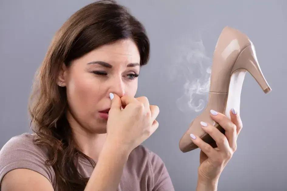 Remédios caseiros poderosos para combater o odor