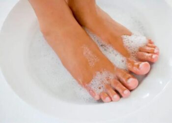 O Que Fazer para Tirar Chulé do Pé? Guia Definitivo Para Eliminar o Odor!